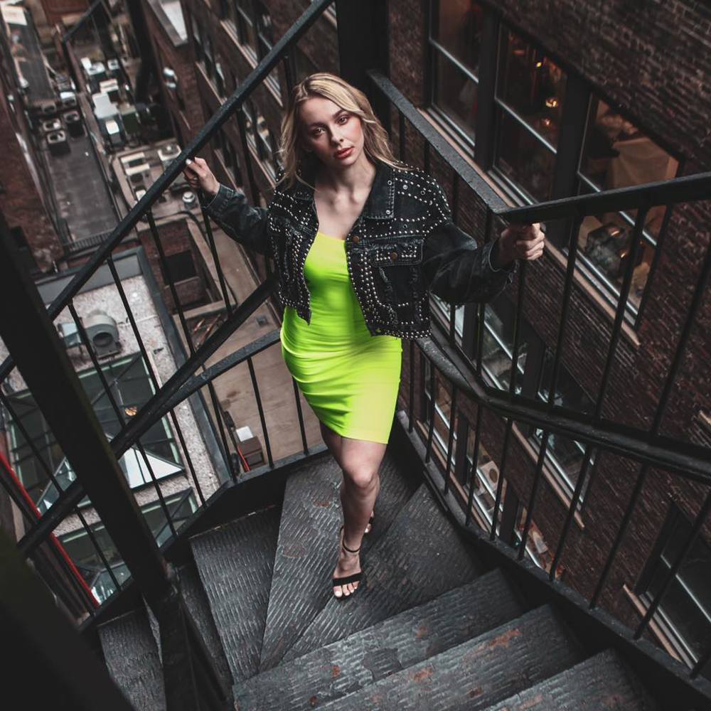 Meet your Posher, Hailey